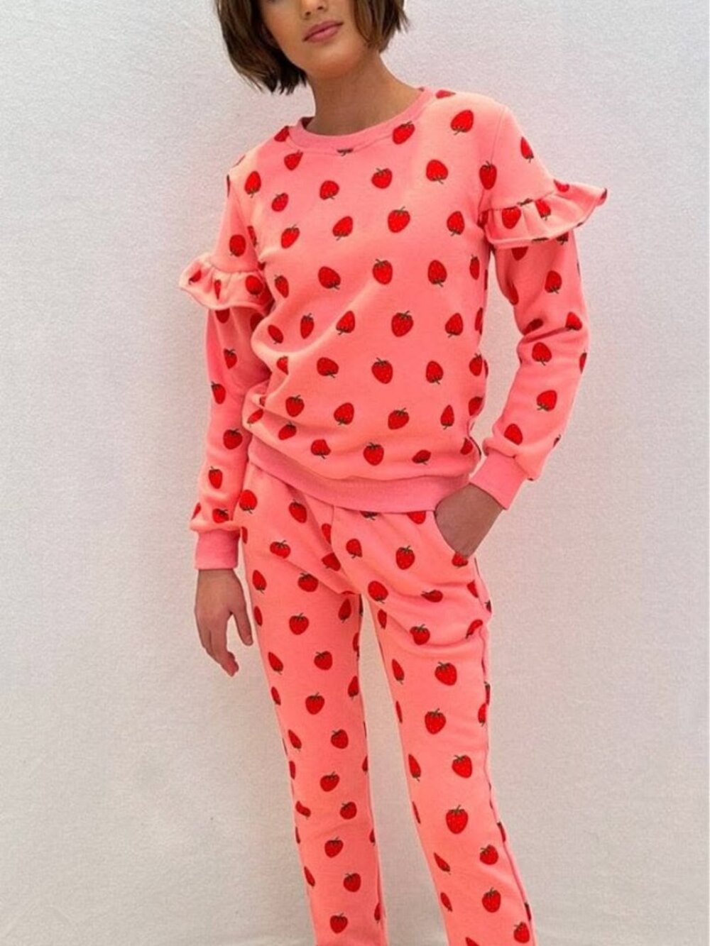 NWT Lola + the Boys Women's Strawberry Ruffle Joggers Set Size Small